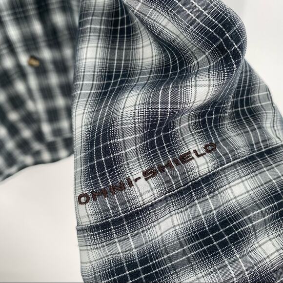 Columbia omni-shield grey plaid button down shirt men’s medium - Picture 5 of 7